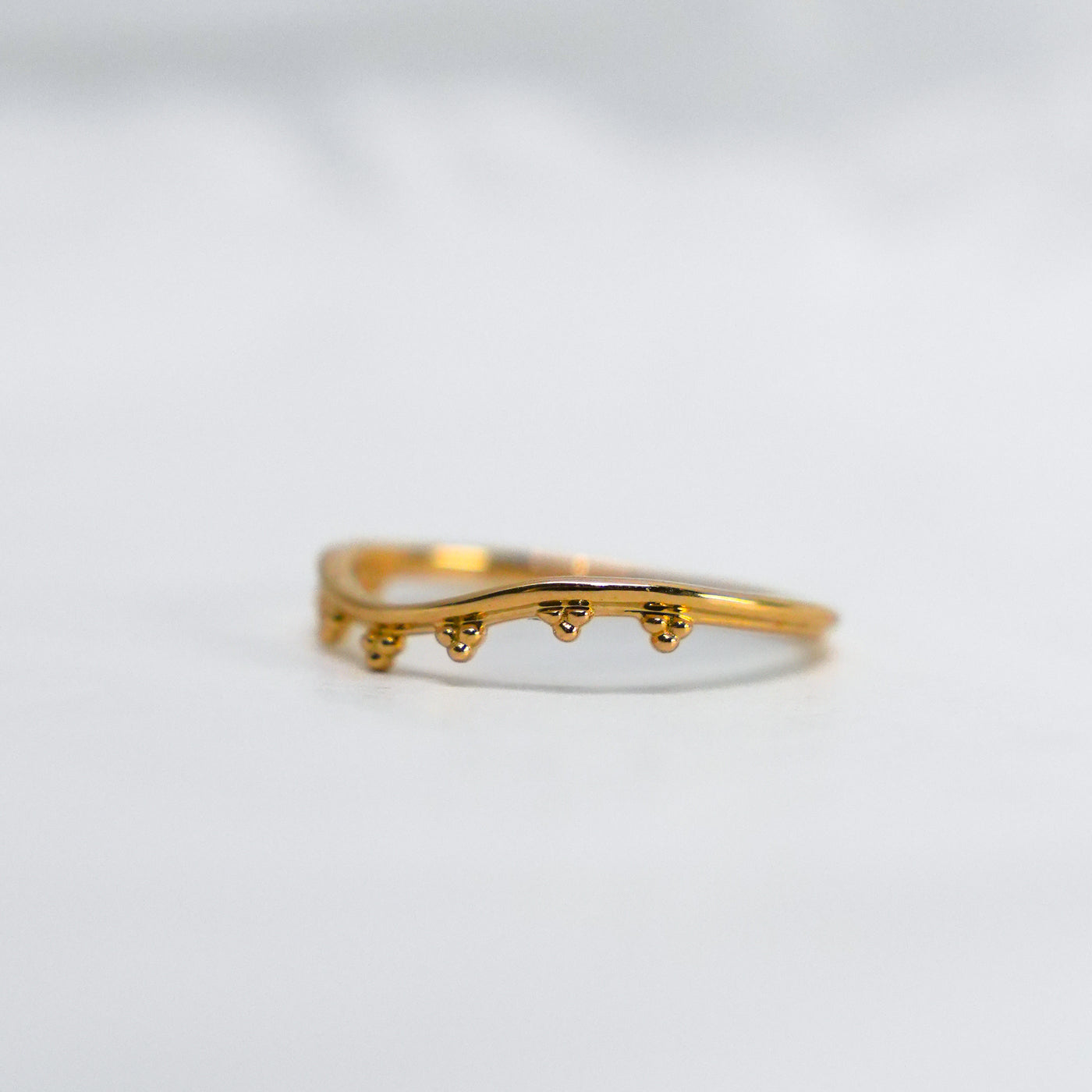 HAVITAS "URD" petit curve ring K18YG