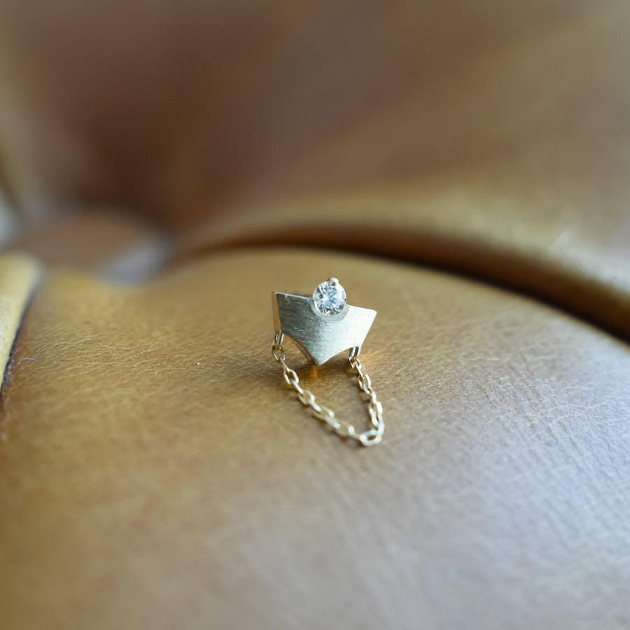 HAVITAS  Sunset stare short chain pierce K10YG