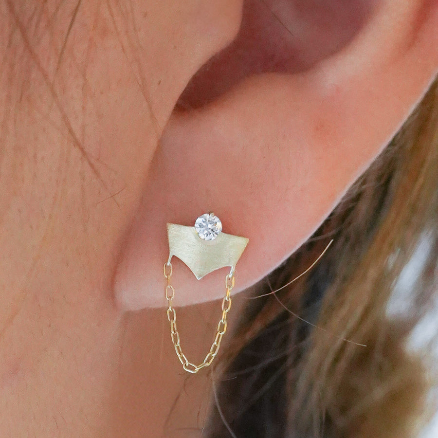 HAVITAS  Sunset stare short chain pierce K10YG