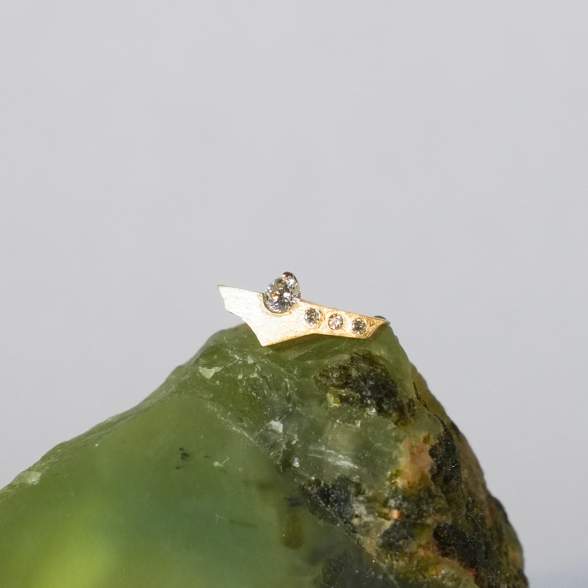 HAVITAS  Sunset halo pierce K10YG