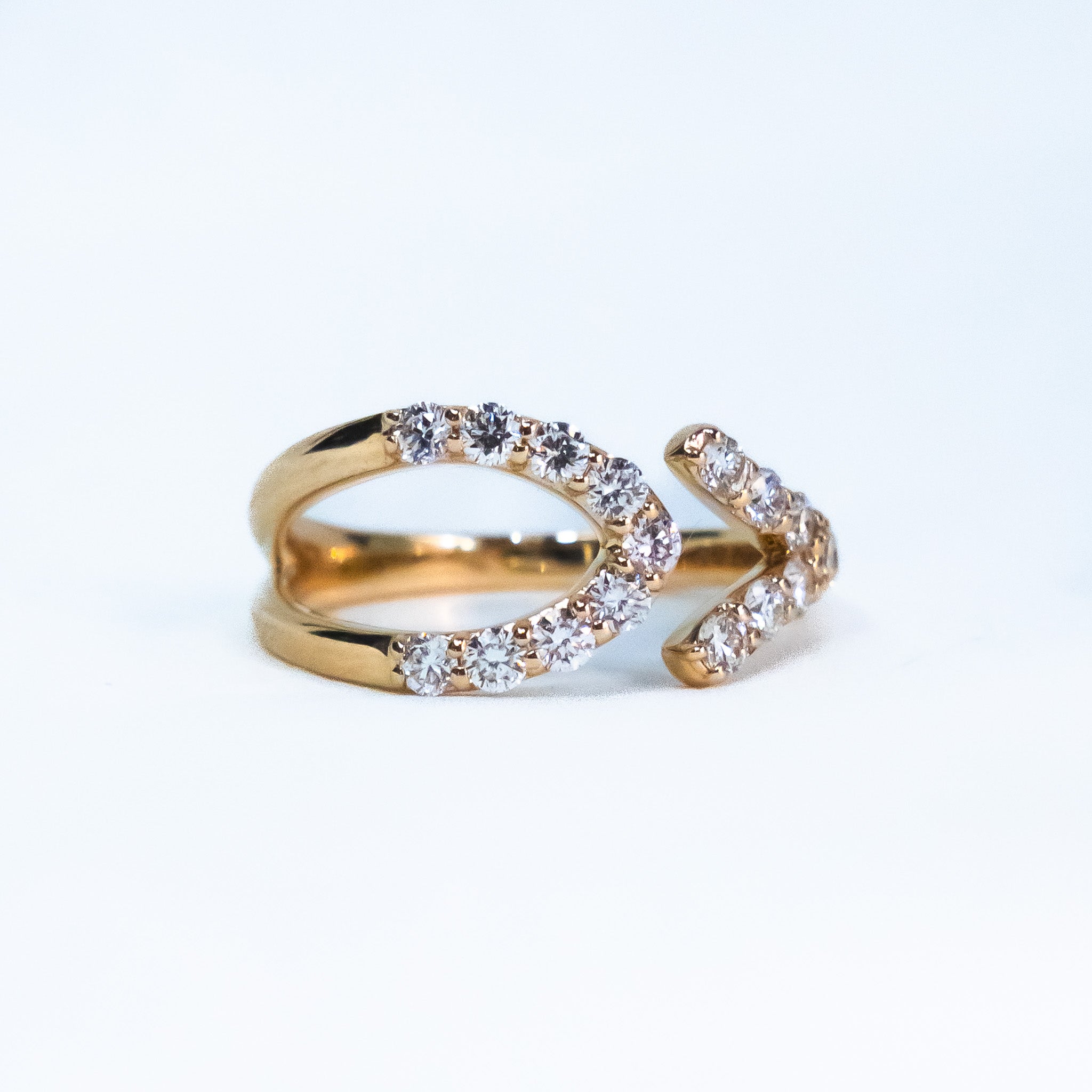 HAVITAS ”Aureum Icthys”  Fish symbol ring diamond K10YG