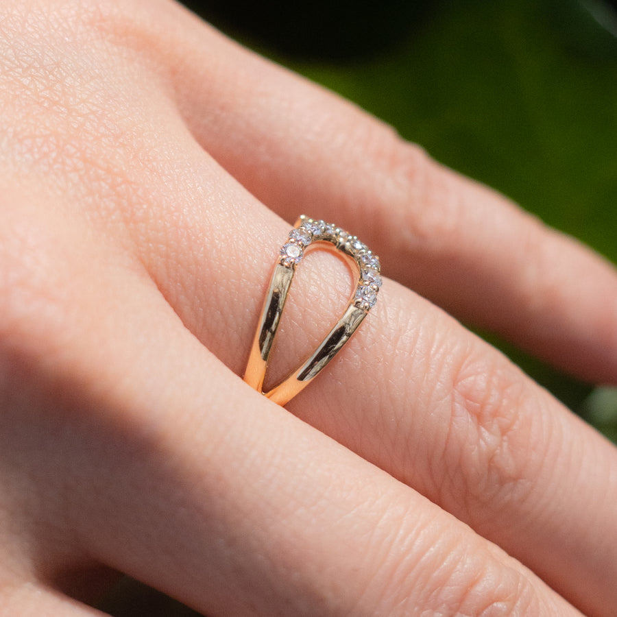 HAVITAS ”Aureum Icthys”  Fish symbol ring diamond K10YG