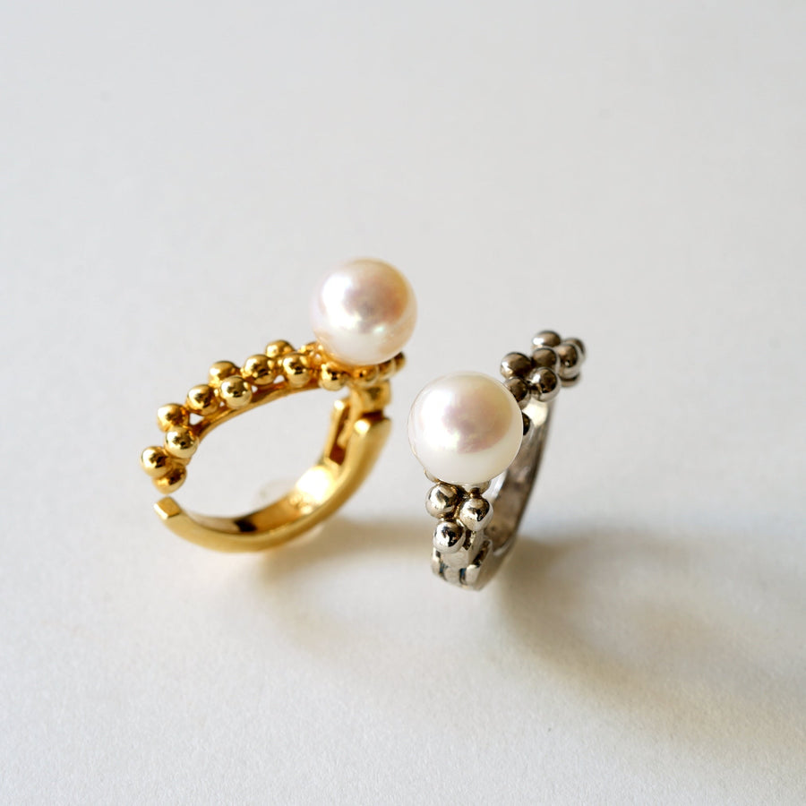 HAVITAS/"URD" multiple Earcuff Pearl